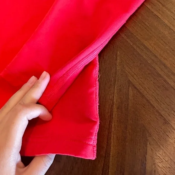 Boys size large Under Armour athletic shirt 3 Pack - Picture 7 of 9